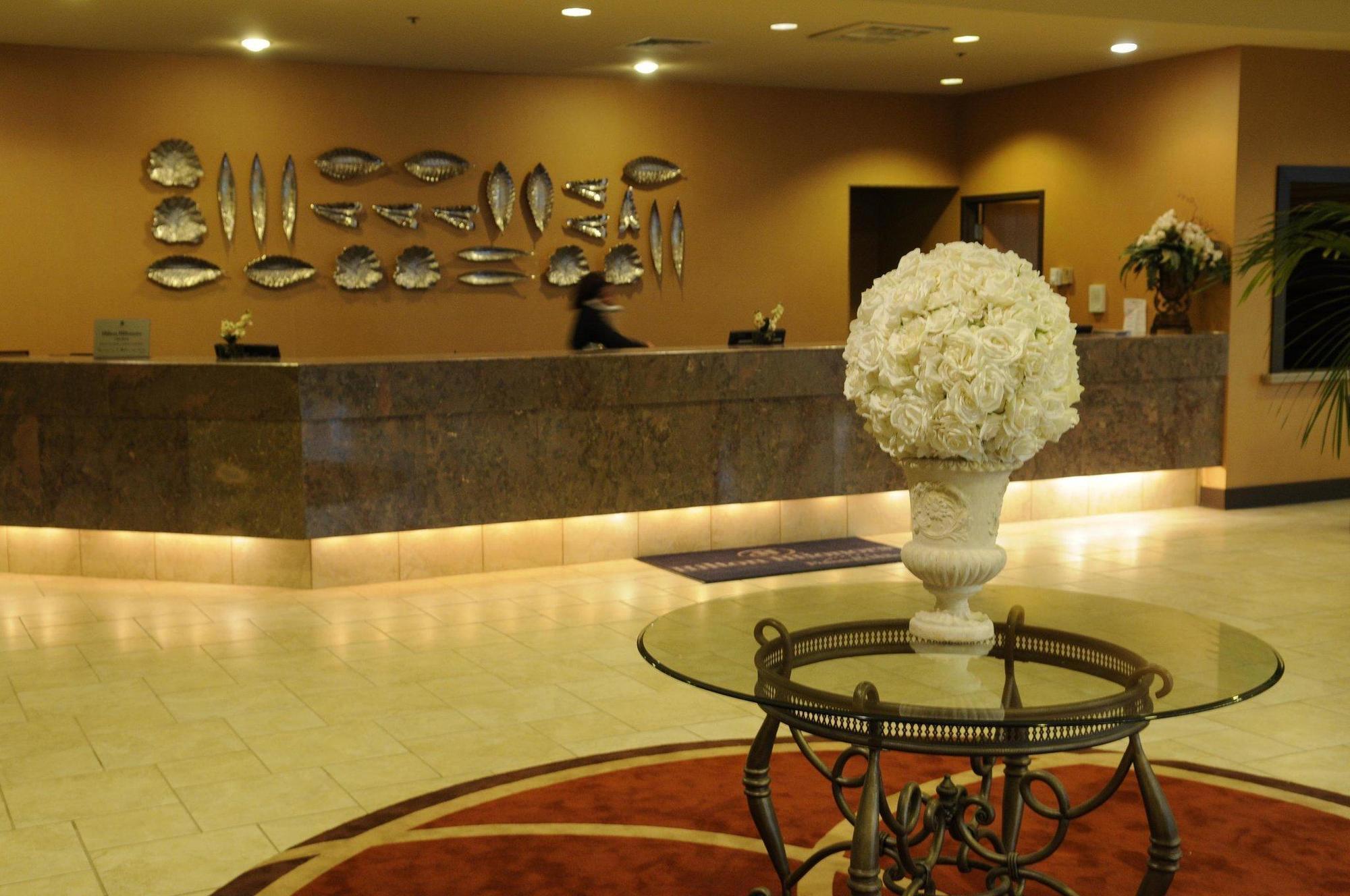 Ramada By Wyndham Southfield Hotel Kültér fotó